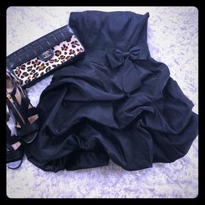 ADORABLE STRAPLESS COCKTAIL DRESS